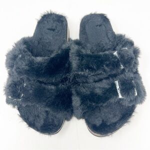 KIDMI BLACK FAUX FUR SLIP ON SLIPPERS CORK FOOTBED ADJUSTABLE BUCKLE SZ 5-6 NWOT